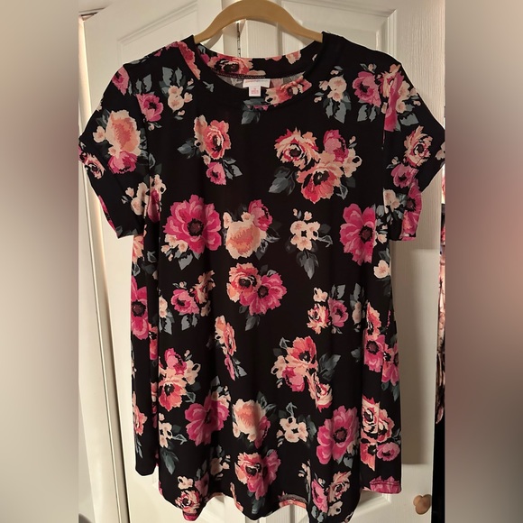 LuLaRoe Tops Erika Short Sleeve Swing Top Poshmark